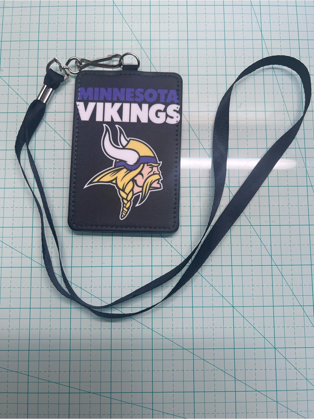 Minnesota Vikings Lanyard Badge Holder - Black/Purple